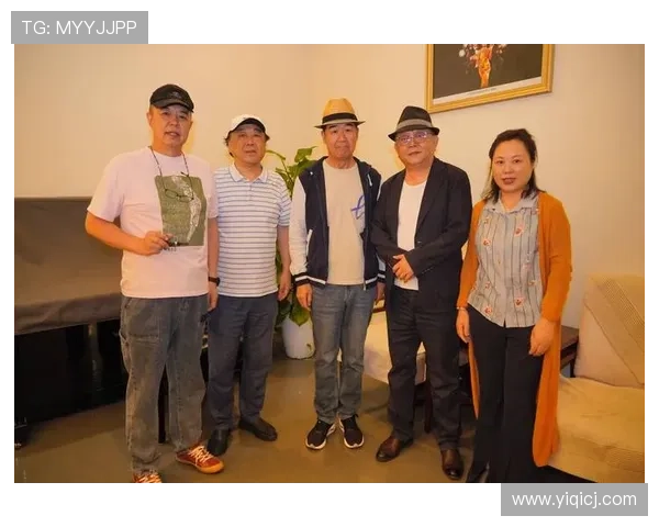 王刚邓捷夫同场首发 两代边卫年龄差一倍 王刚邓捷夫同场首发 两代边卫年龄差一倍